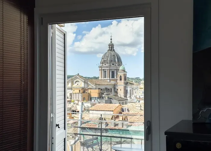 Chasing The Stars Spanish Steps Boutique Rzym